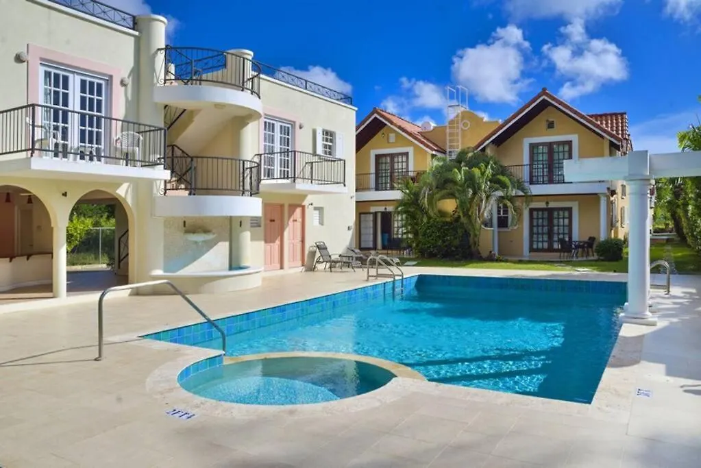 Studio Apt 9 Bright Comfy With Pool On South Coast Μπριτζτάουν 0*,
